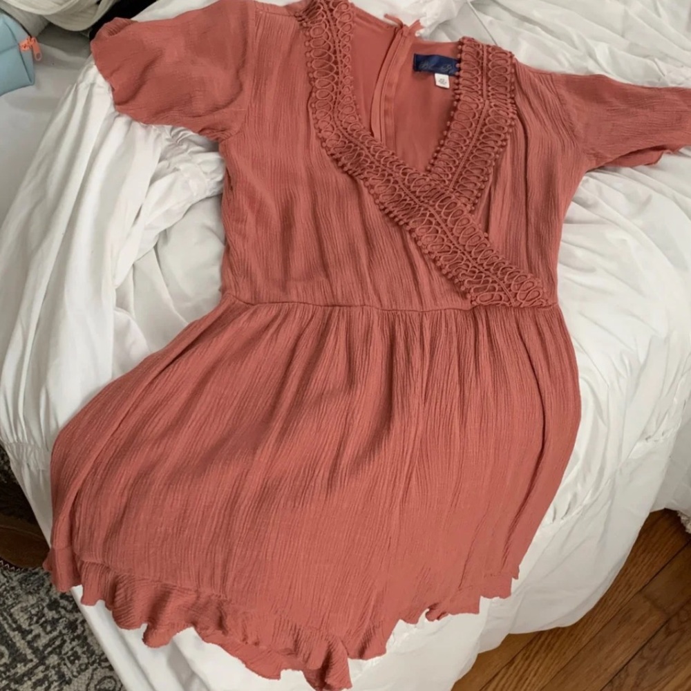 Romper - Picture 2 of 4